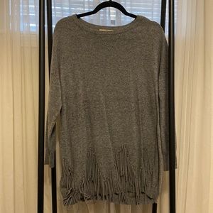Fringe grey sweater
